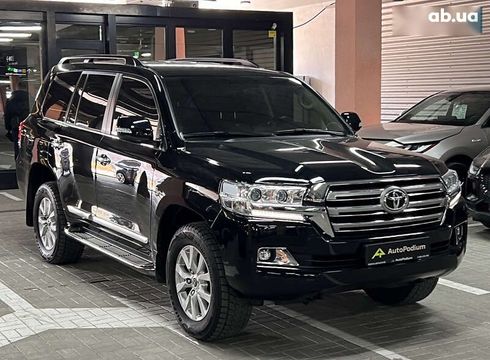 Toyota Land Cruiser 2020 - фото 10