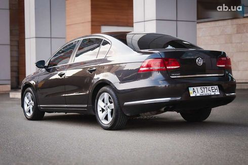 Volkswagen Passat 2011 - фото 4